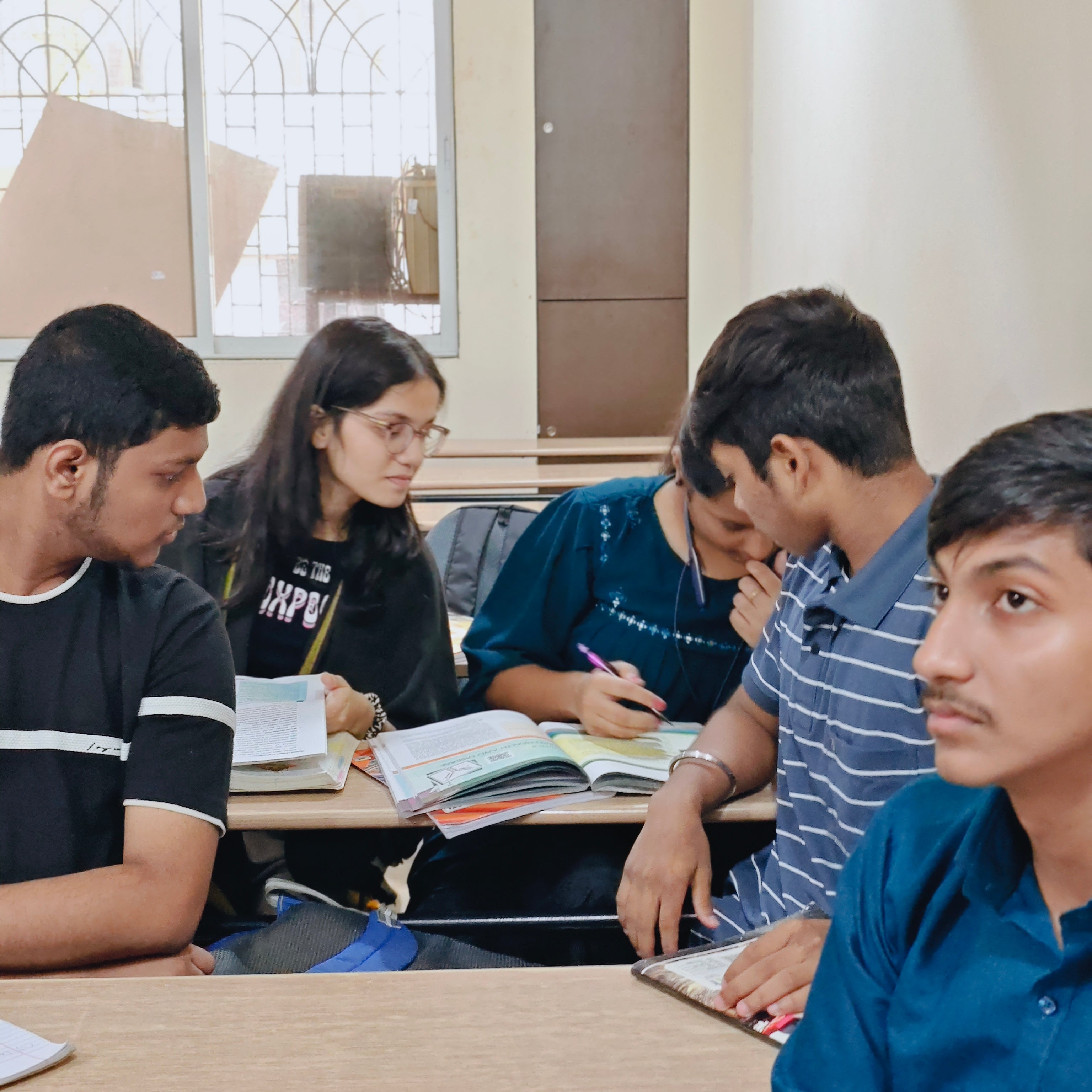 MHT-CET coaching for XI and XII classes