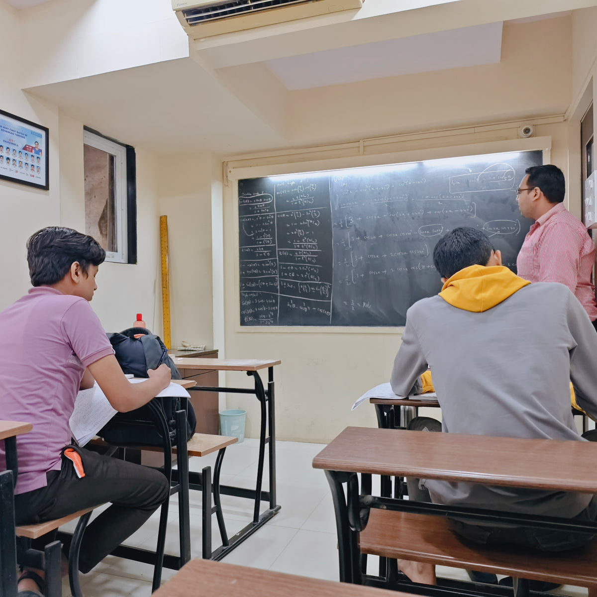 JEE MAINS 2027: Regular Batch – KALRASHUKLA CLASSES